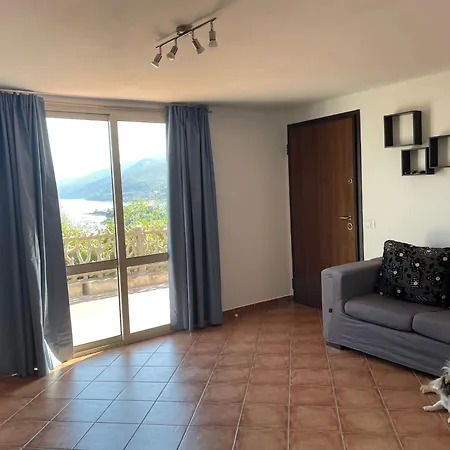 Blue Iun T1261 Appartement *